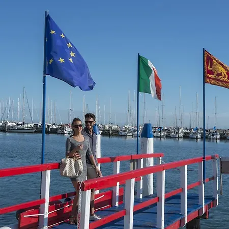 Grande Italia Hotel 4*