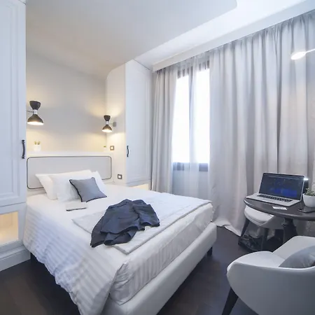 Grande Italia Hotel 4*