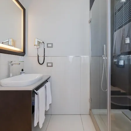 Grande Italia Hotel 4*