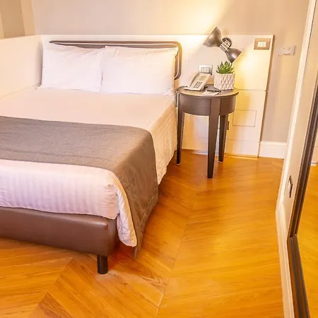 Grande Italia Hotel 4*